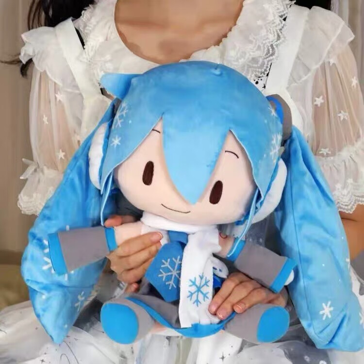 旗舰现货世嘉sega初音未来傻fufu雪初音fufu蝴蝶结fufu雪fufu毛绒公仔