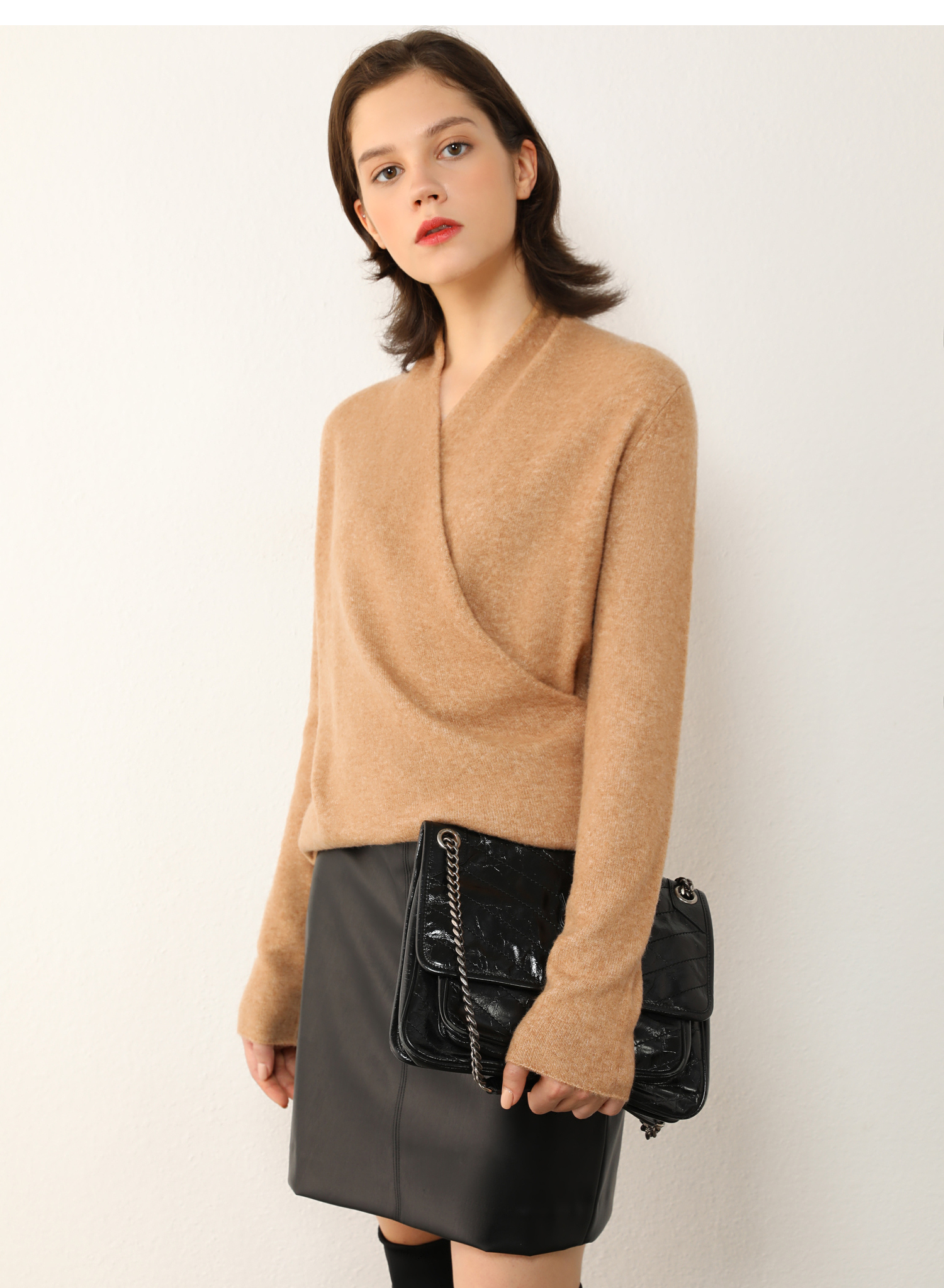 amii极简通勤时尚围裹交叉v领毛衣冬季新款修身显瘦上衣女 摩卡色 160