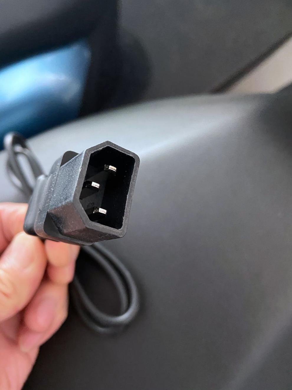 小刀电动电瓶车充电器新国标三线反三插48v60v72v 48v12ah【图片 价格