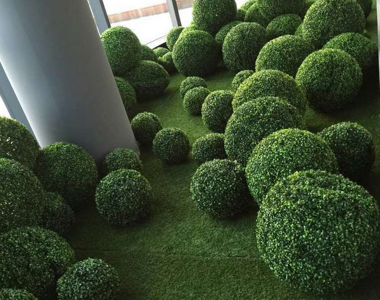 仿真草球装饰植物人造塑料绿色大圆球假球商场展厅吊饰藤球花球 70cm