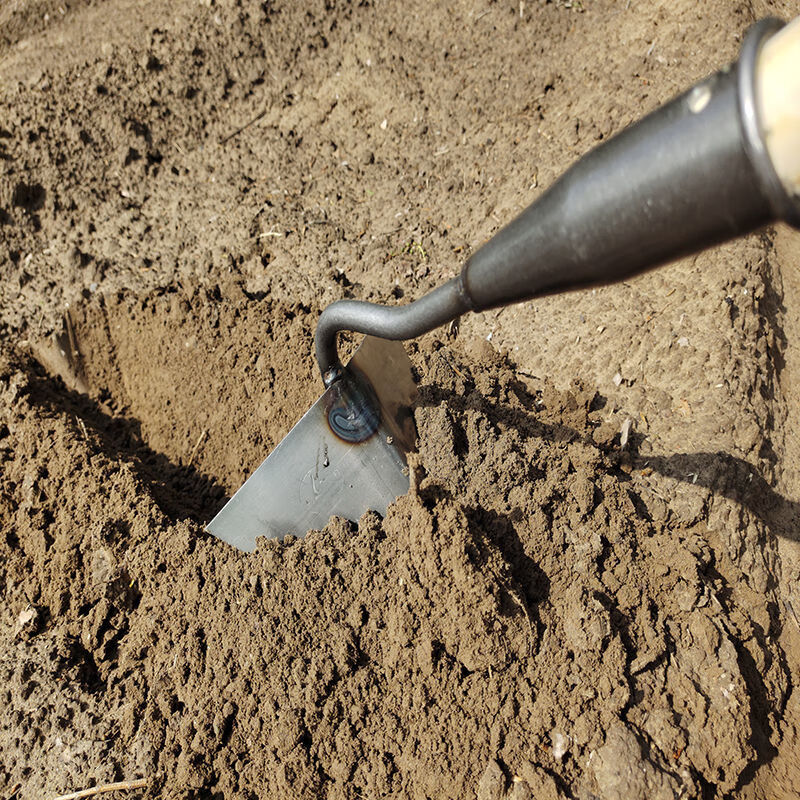 2022锰钢三角开沟锄大号锄头加厚鹰嘴尖锄起垄种菜松土小锄头搂沟神器