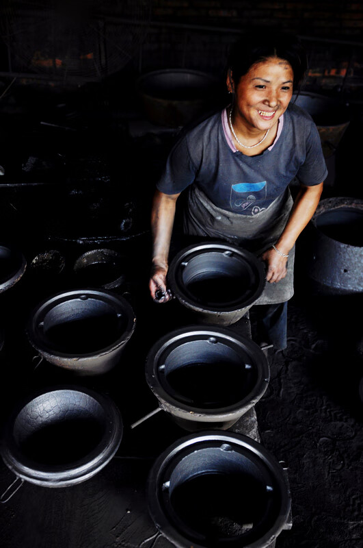 【好货】新品 传统老式铸铁鼎锅 生铁顶锅 特厚老铁吊锅 铁锅鸡 煮饭