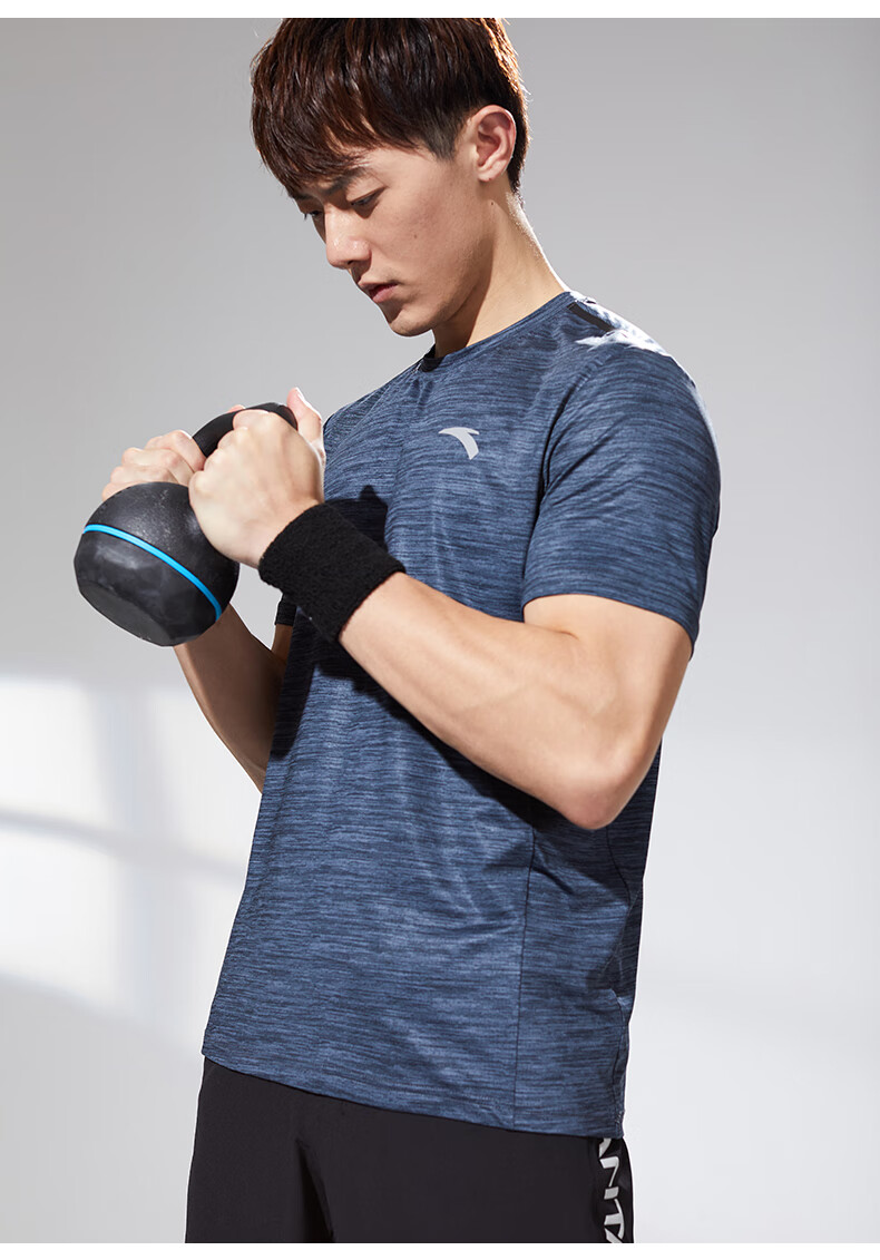 安踏短袖t恤男 综训系列 21新款夏季跑步训练速干短t透气排汗男士短袖