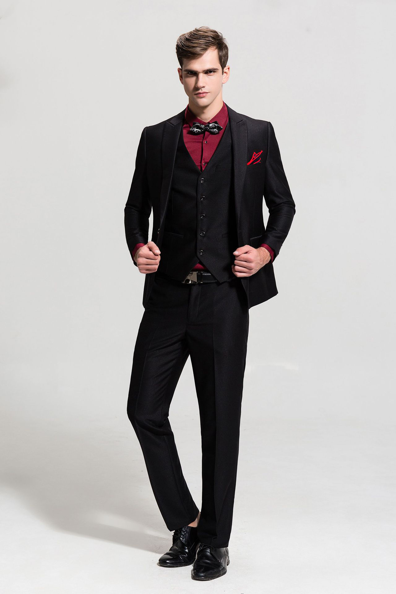 柒白牌 利白郎西装男套装新郎结婚西服男士修身黑色伴郎服婚礼礼服