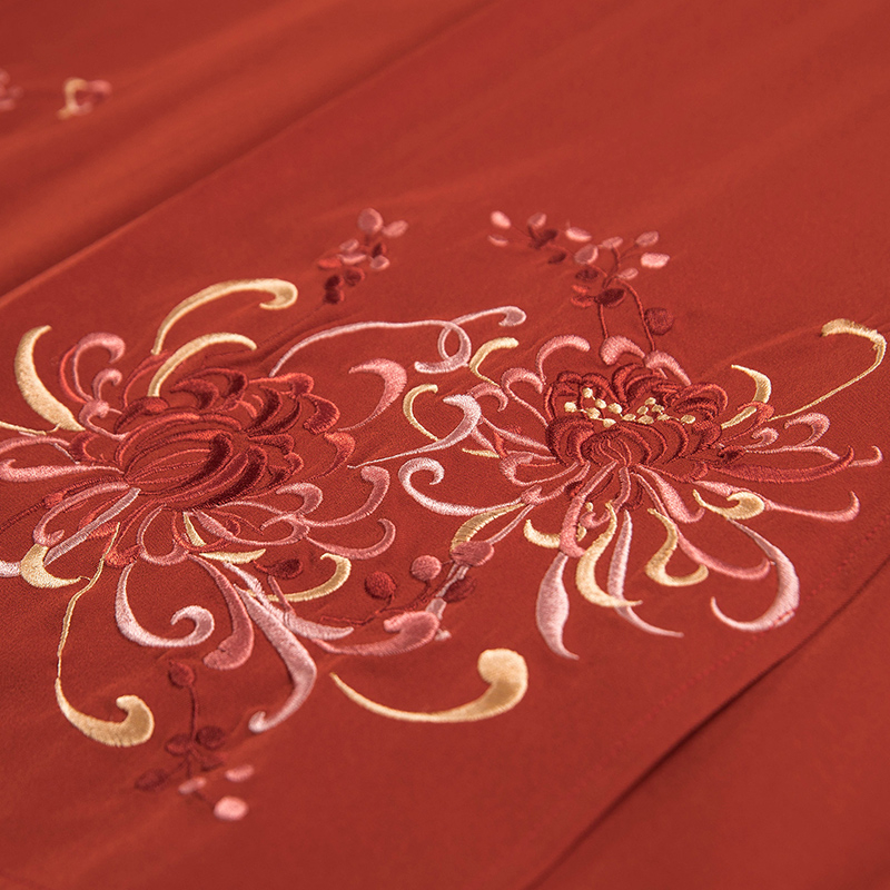 刺绣彼岸花秋冬毛呢斗篷披风马面裙日常明制芙蓉月汉服女学生古装