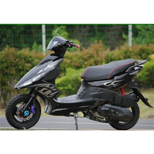 鬼火一代摩托车原车装饰贴火焰拉花踏板电动贴纸个性防水贴纸 鲨鱼嘴c