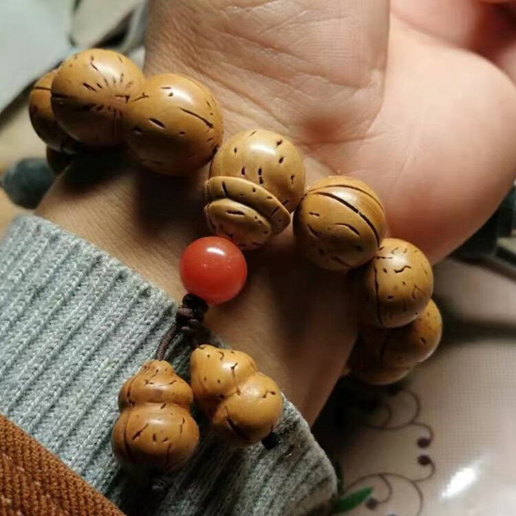 波士登 野生脑纹光珠手串手工打磨正圆桃核手串浅纹桃胡高抛光佛珠