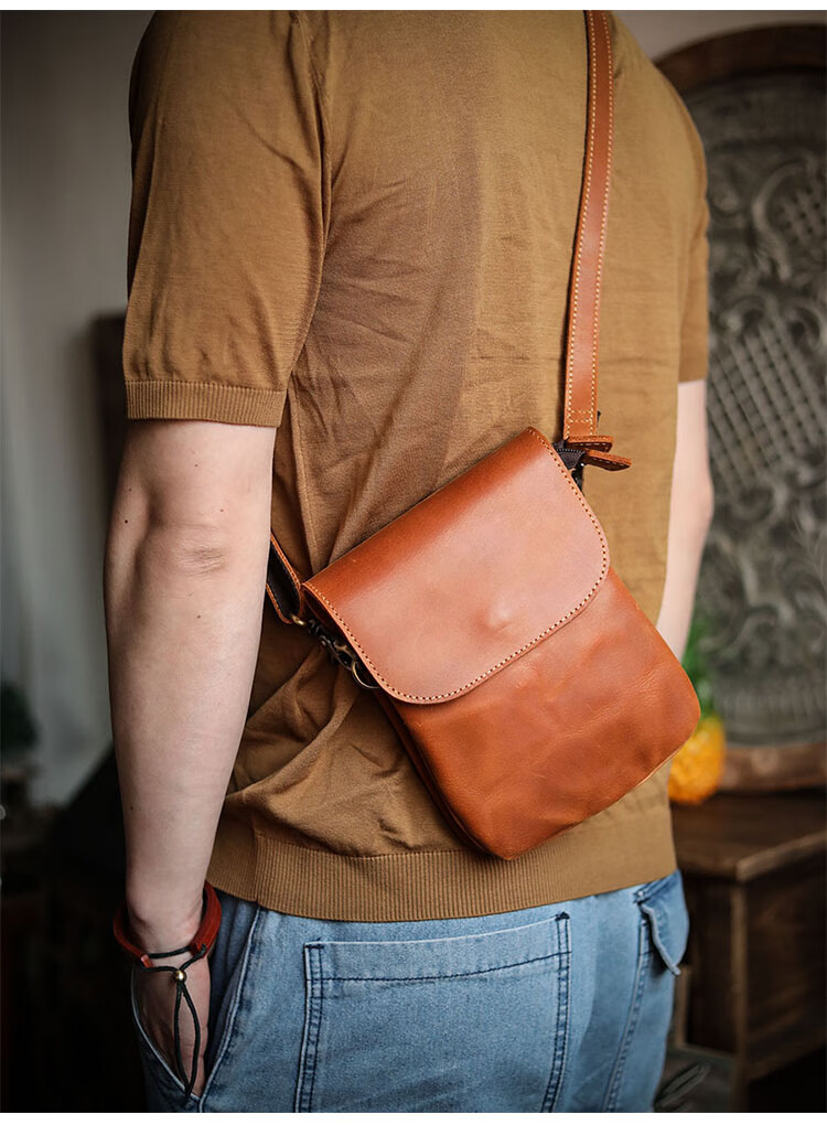 andseeyou品牌男士手机包迷你牛皮单肩包青年竖款斜挎包男士休闲包