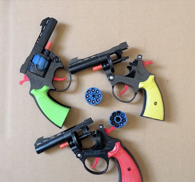 火炮左轮 8090后怀旧砸响炮枪金属穿天猴纸炮枪手抢打响儿童玩具枪