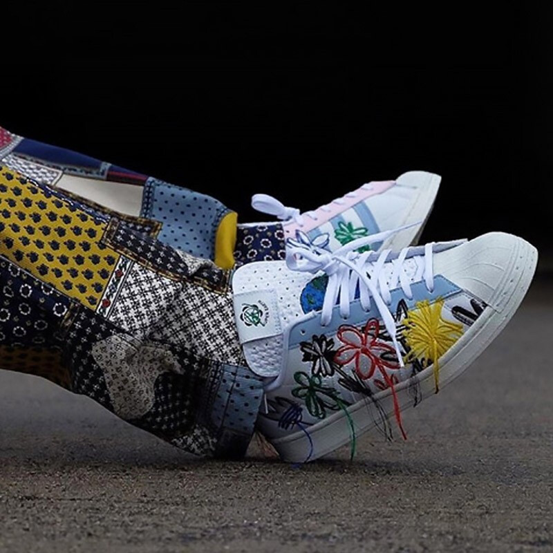 阿迪达斯adidas x sean wotherspoon super earth刺绣贝壳头男女板鞋