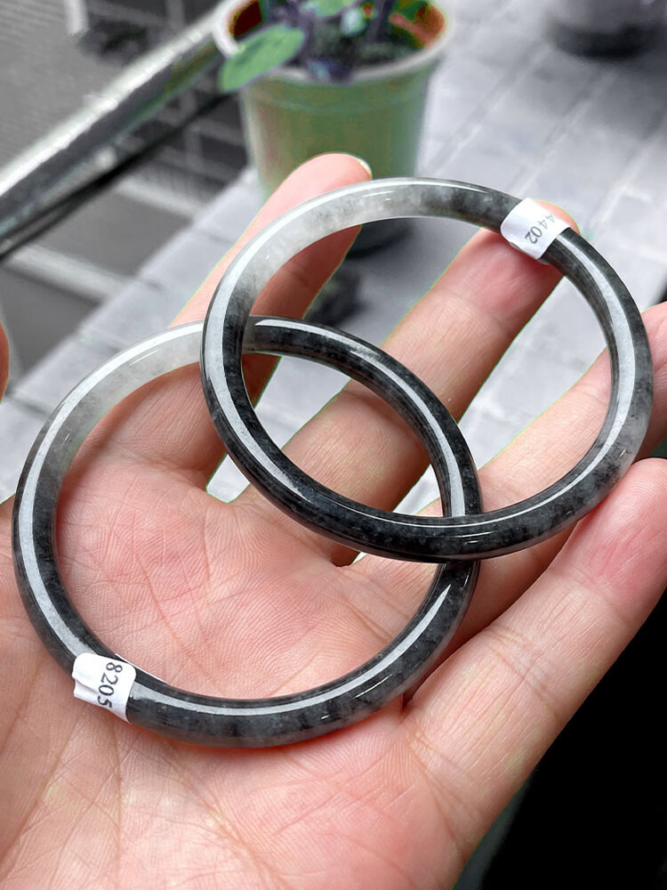 倾百瑞 叮当镯翡翠乌鸡手黑白半山水墨烟雨冰糯种玉子方圆缅甸 3680【