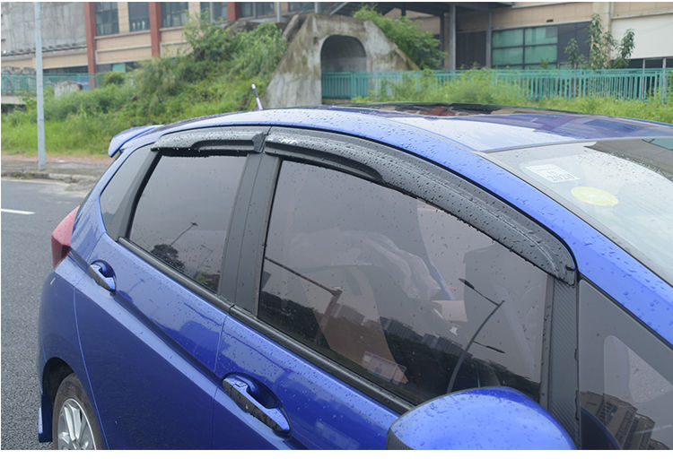 适用于1420款新飞度晴雨挡板改装亮条gk5专用玻璃车窗雨挡贴片0313款