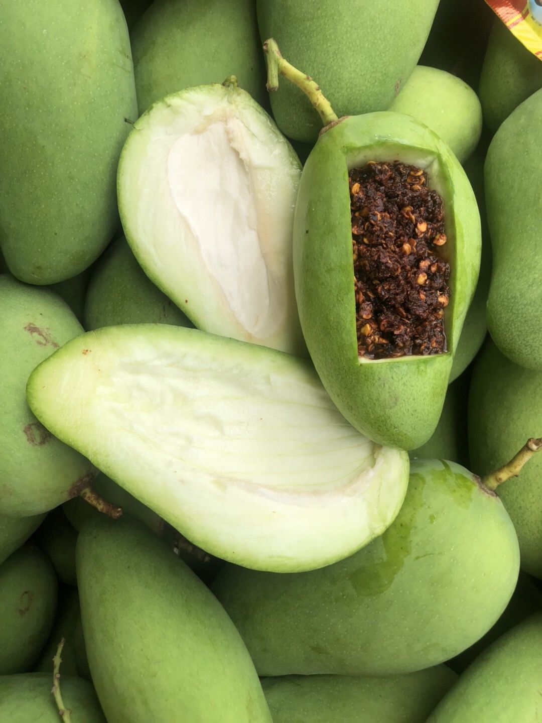 精选直发酸脆生芒果酸嘢料包广西青芒果云南三年芒四季芒酸脆生芒果1