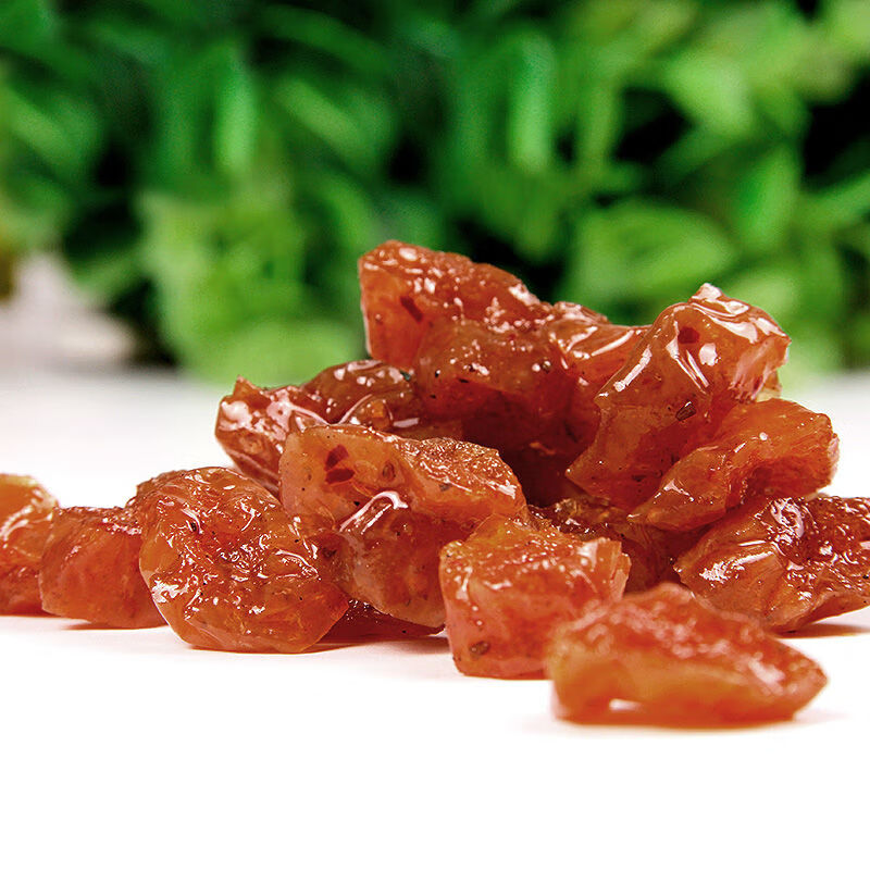 龙记叉烧樱桃肉甜辣条麻辣味豆制品辣条素肉8090后怀旧零食橙伯乐3包