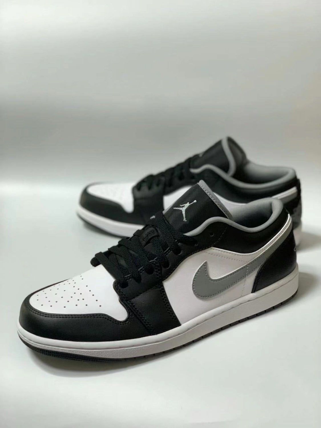 公司级乔ajlow低帮黑白灰影子男女同款气垫板鞋黑白灰影子36