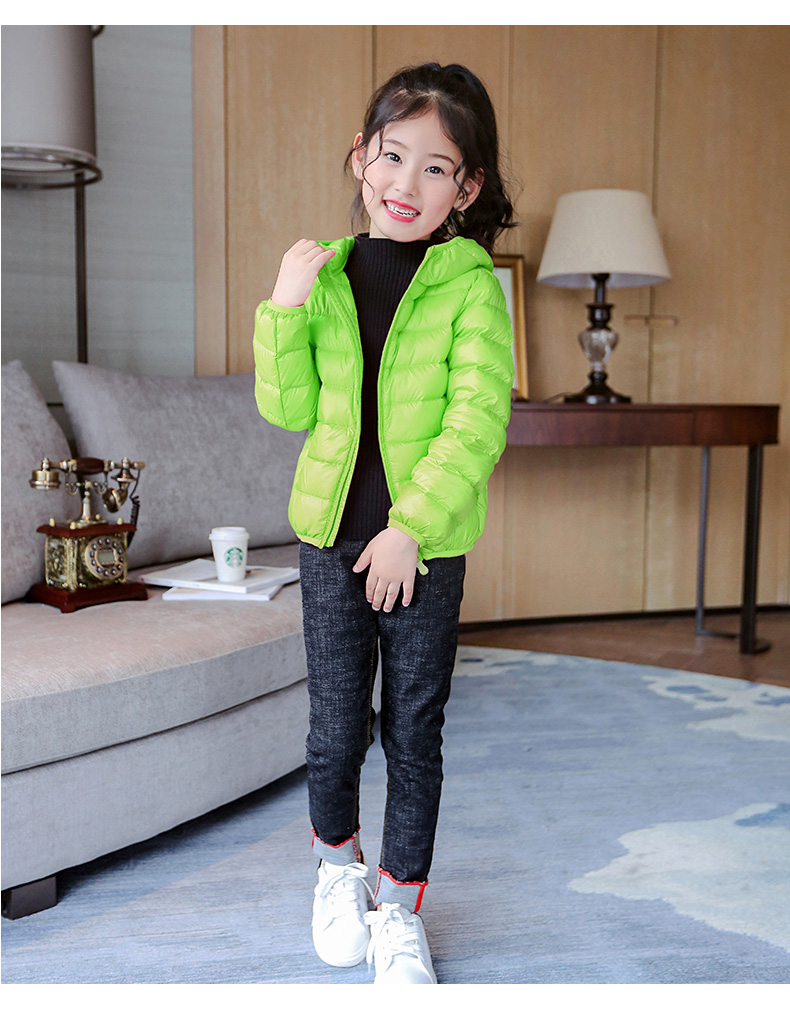 秋冬款轻薄小女孩羽绒服2020新款女童冬装时尚短款外套十岁儿童洋气