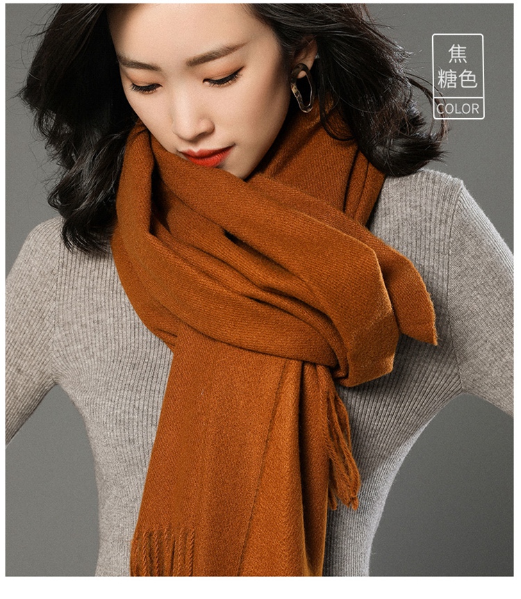 墨绿品牌: 晟易升 商品名称:中国红围巾定制logo刺绣印字仿羊绒企业