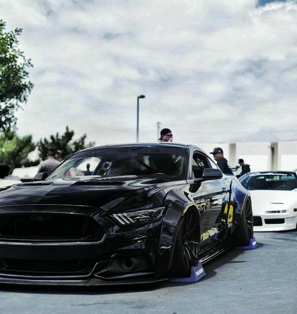 适用于福特野马改装宽体轮眉 野马改装宽体大小包围 前后唇 侧裙定制