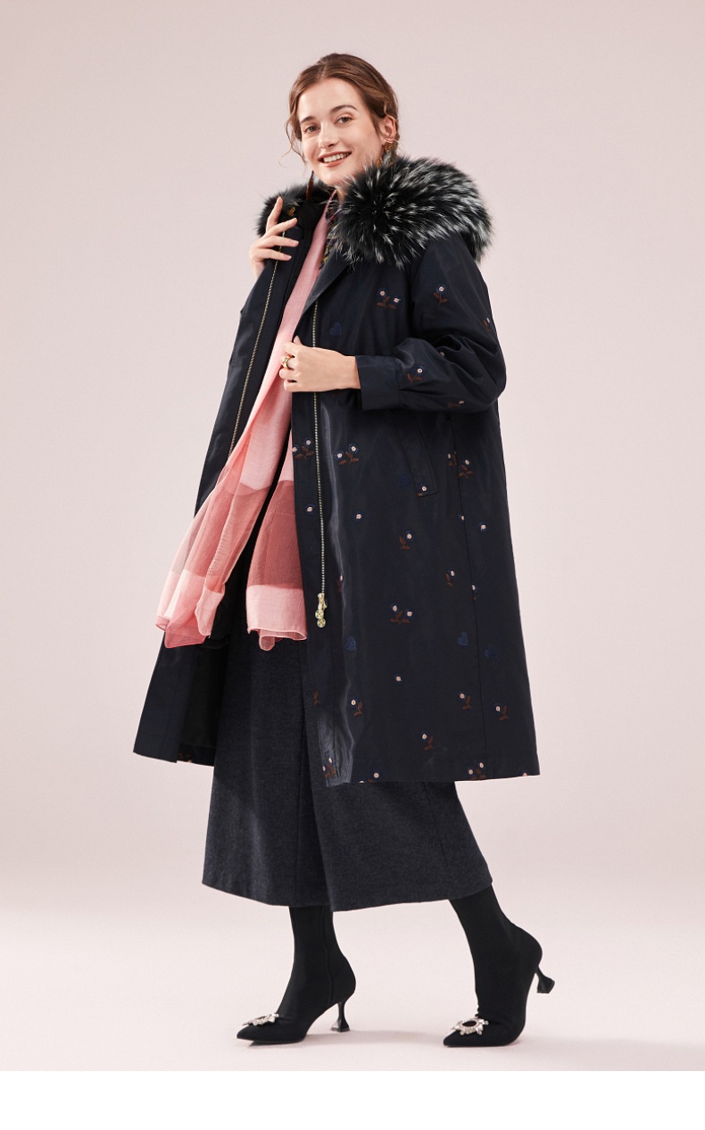 商场同款沐兰冬季新款刺绣连帽毛领棉衣外套女士中长款棉服 克兰花 48