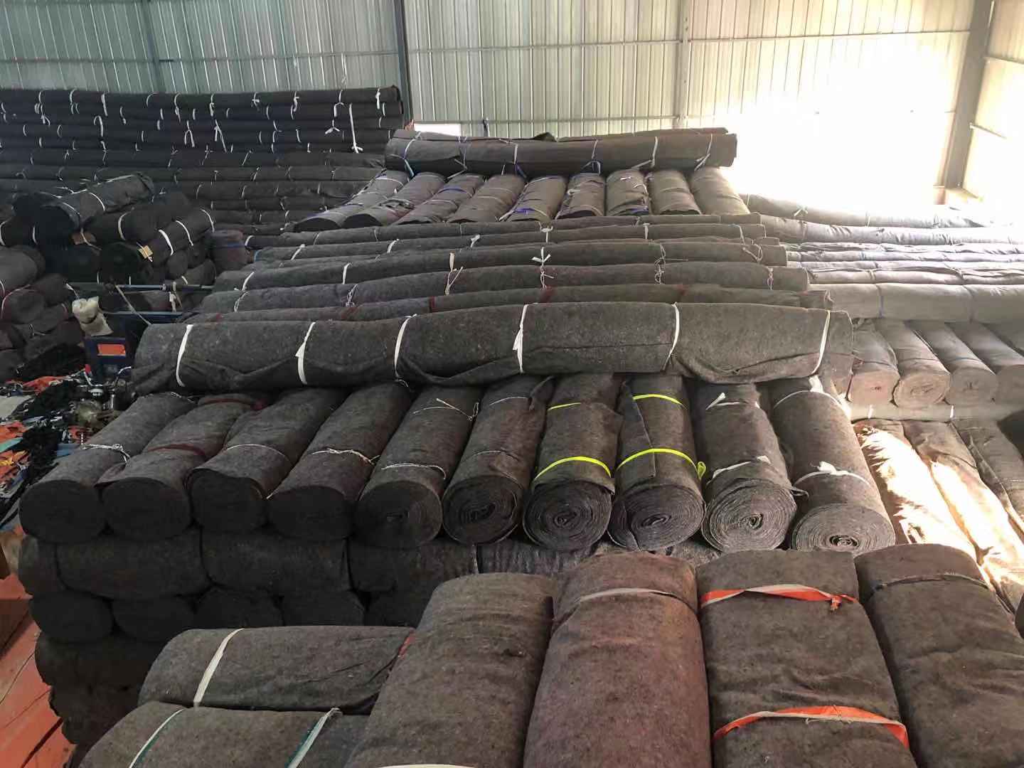 土工布大棚保温棉被毛毡布公路水泥路面养护毯保湿包装耐磨家具毯 6米