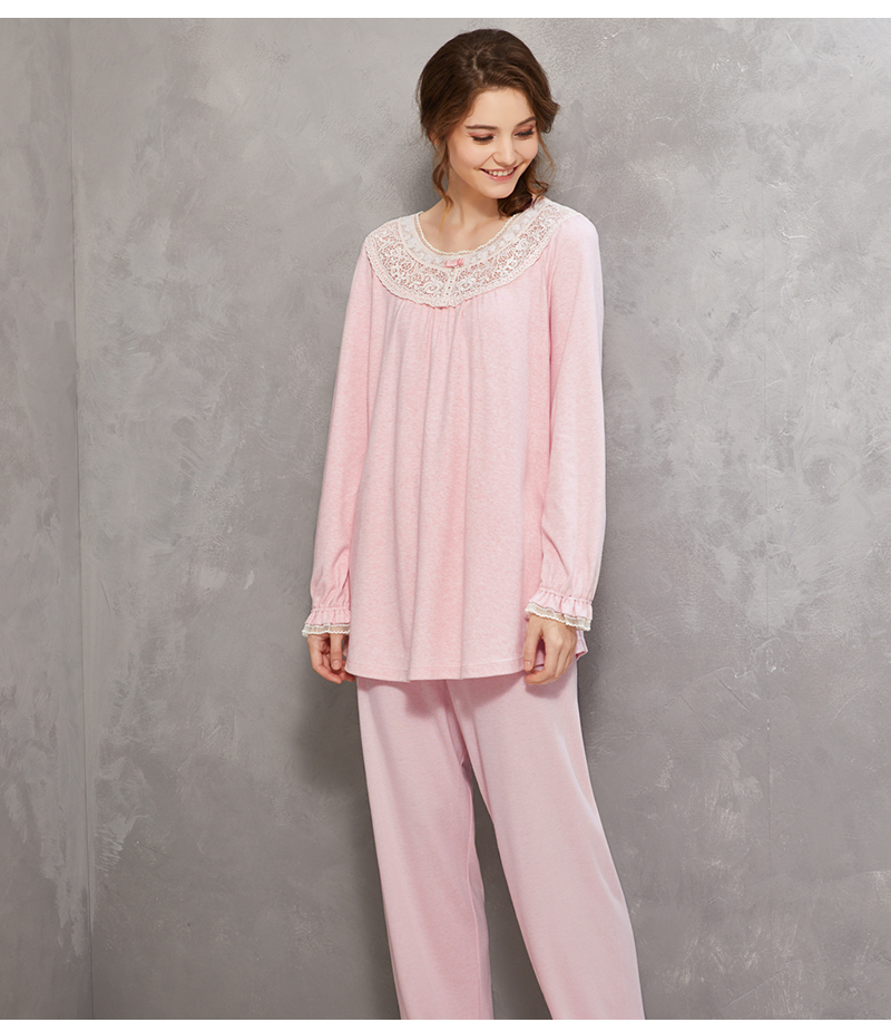 罗丝美秋冬新品针织纯棉蕾丝带弹力睡衣女保暖套头休闲家居服套装粉色