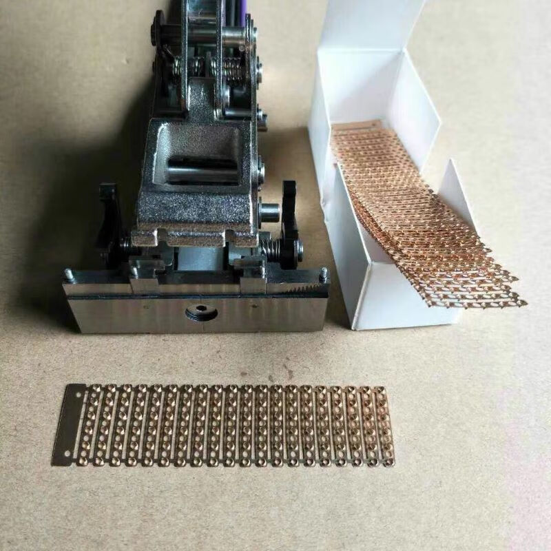 smt接料铜扣订书机式接料钳专用4000片mtl80贴片车间m0606无边铜扣