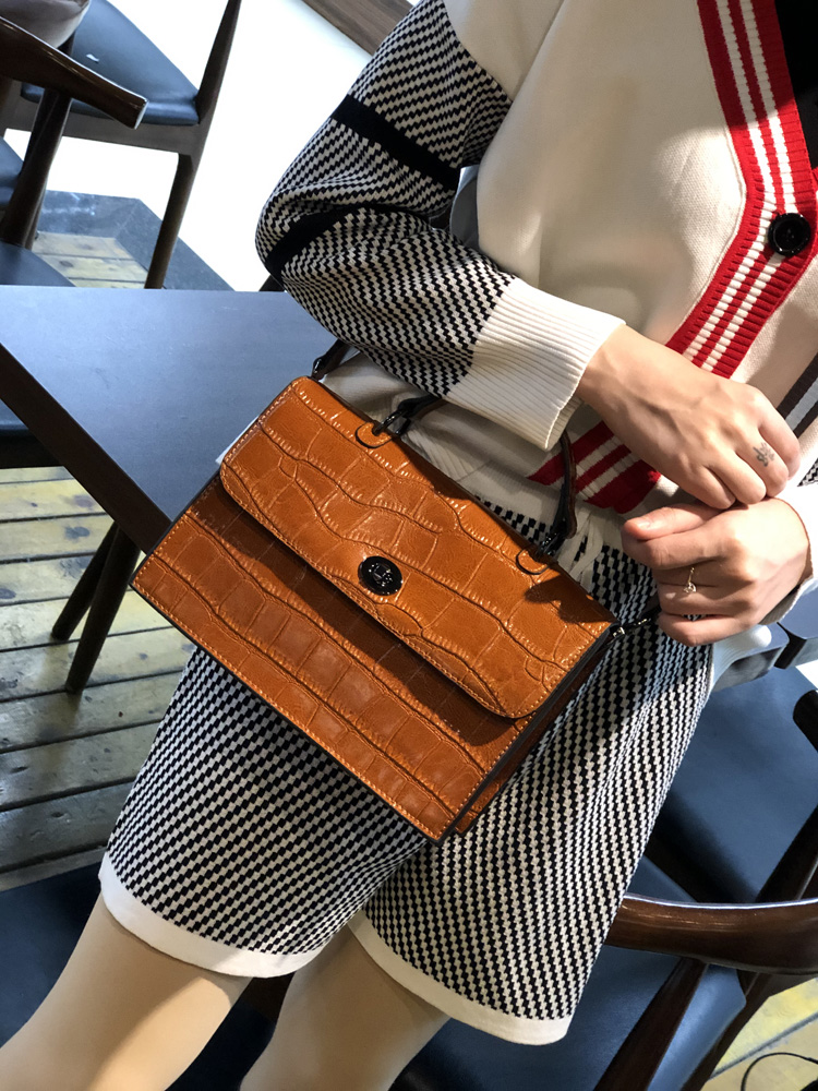 潮流女包 斜挎包 sara lee sara lee品牌 包包女斜挎包2020新款高级感