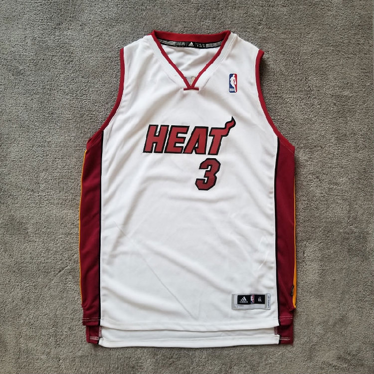 滕讯体育nba专营迈阿密热火3号闪电侠韦德球衣sw刺绣青年版篮球服黑色