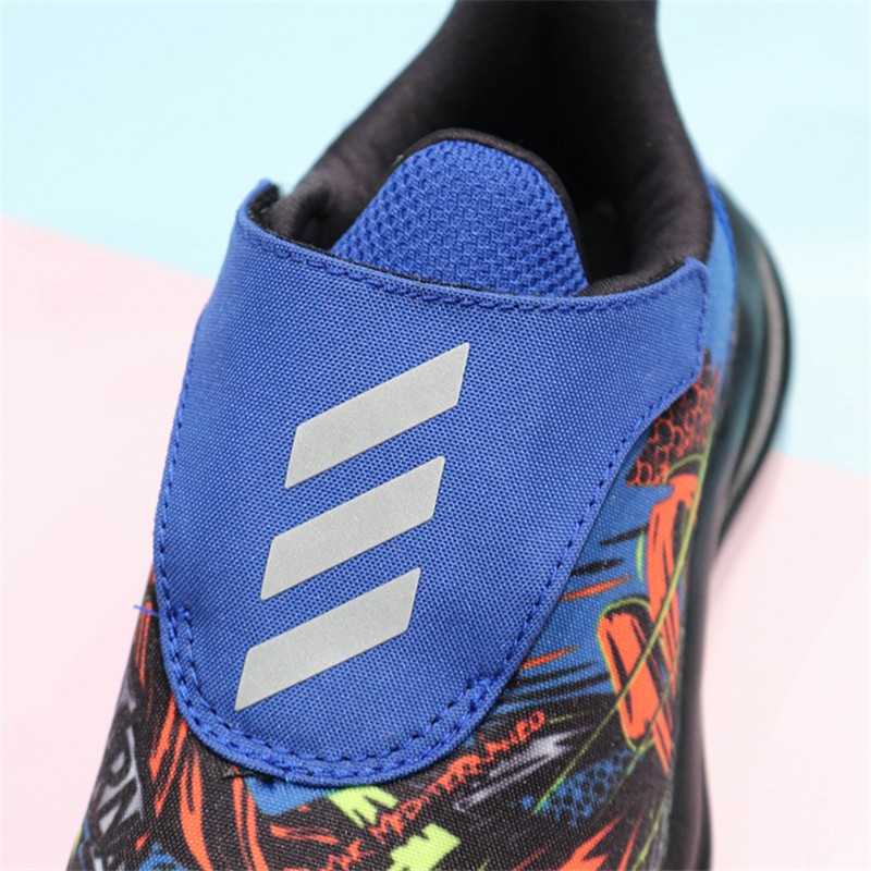 阿迪达斯adidas童鞋新款儿童运动鞋男女中大童魔术贴跑步鞋宝宝休闲