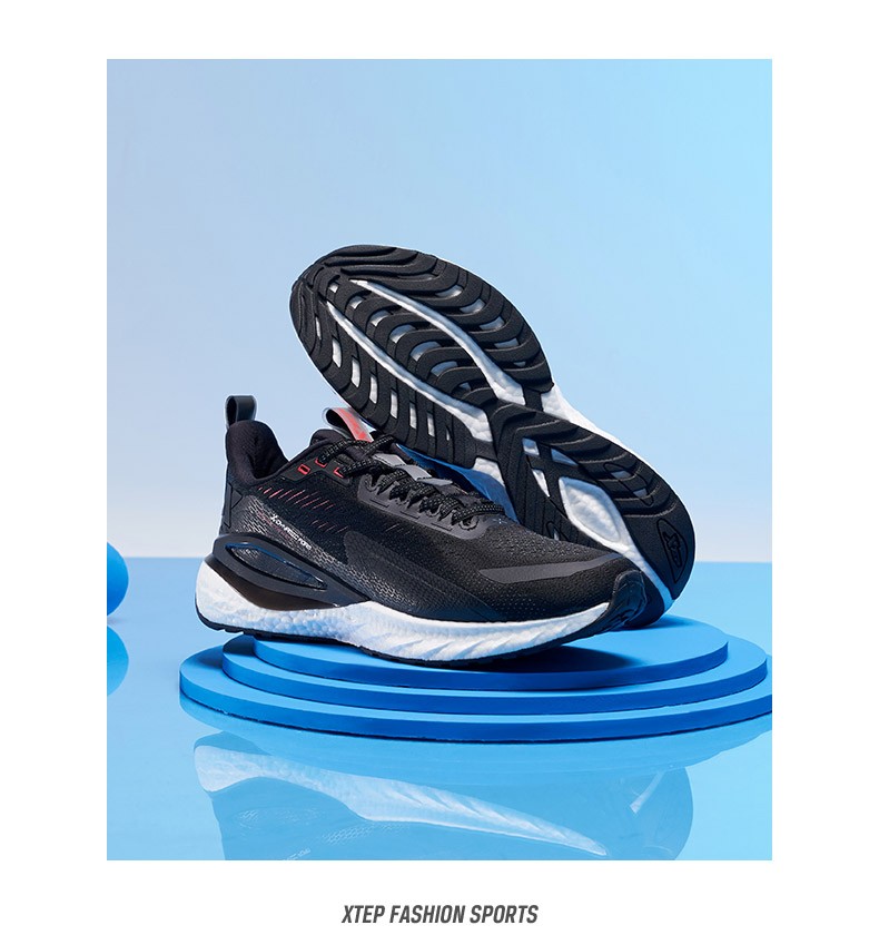 特步男鞋跑步鞋2021春夏动力巢x缓震运动鞋网面透气健身运动鞋男鞋新