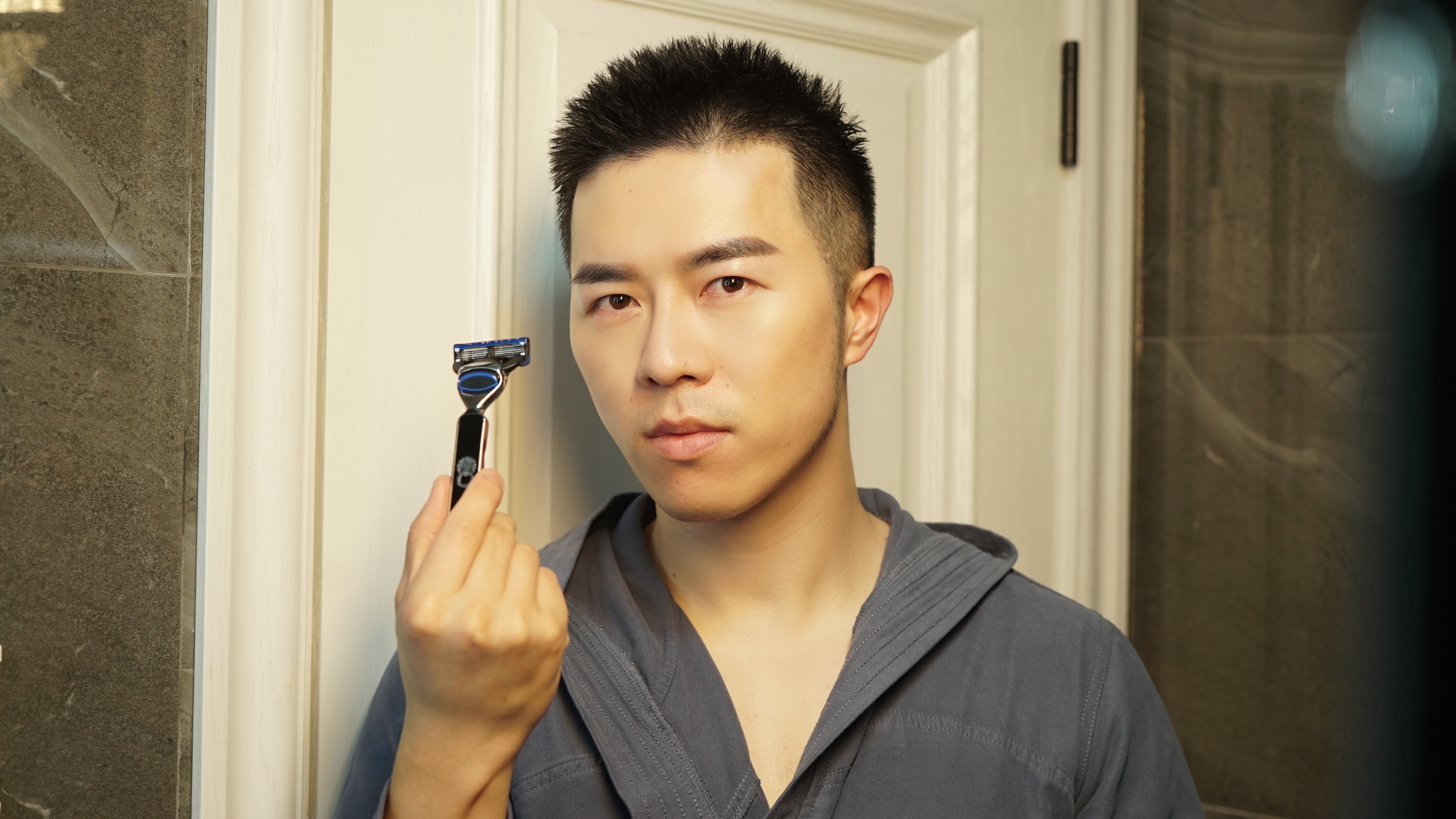 大力人titan手动剃须刀德国刮胡刀男士五层刀片礼盒包装生日十二生肖