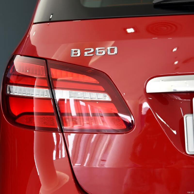 适用于2022款奔驰b180车标b200字标b260标志新款b级尾标车贴后排量标