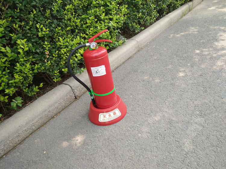 cklde自发光灭火器底座室内灭火器底座 灭火器荧光塑料底座灭火器底座