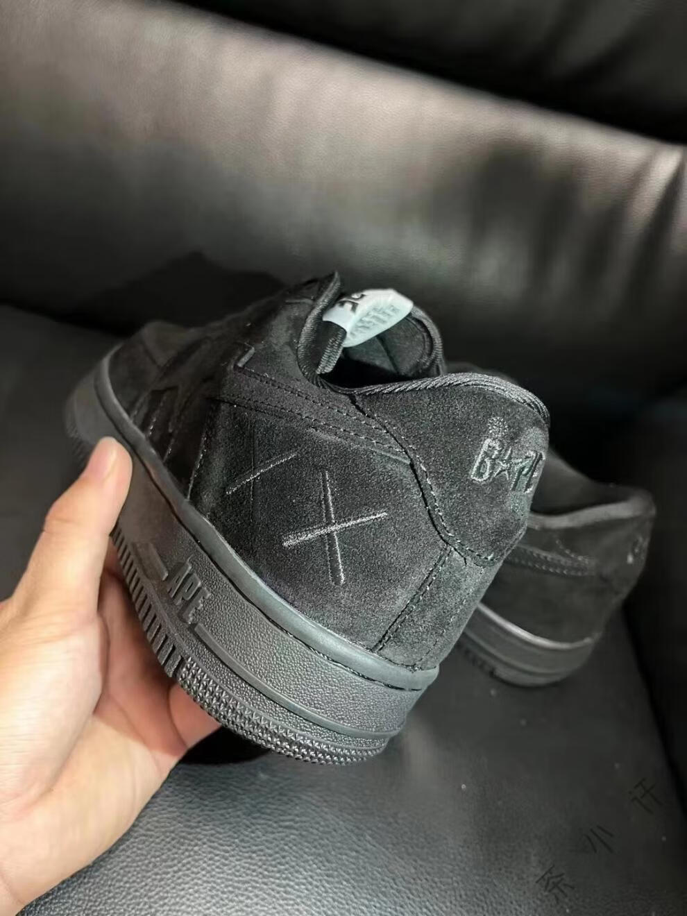 bapesta鞋子kaws联名流星漆皮年经典拼色男女情侣低帮休闲板鞋 黑色