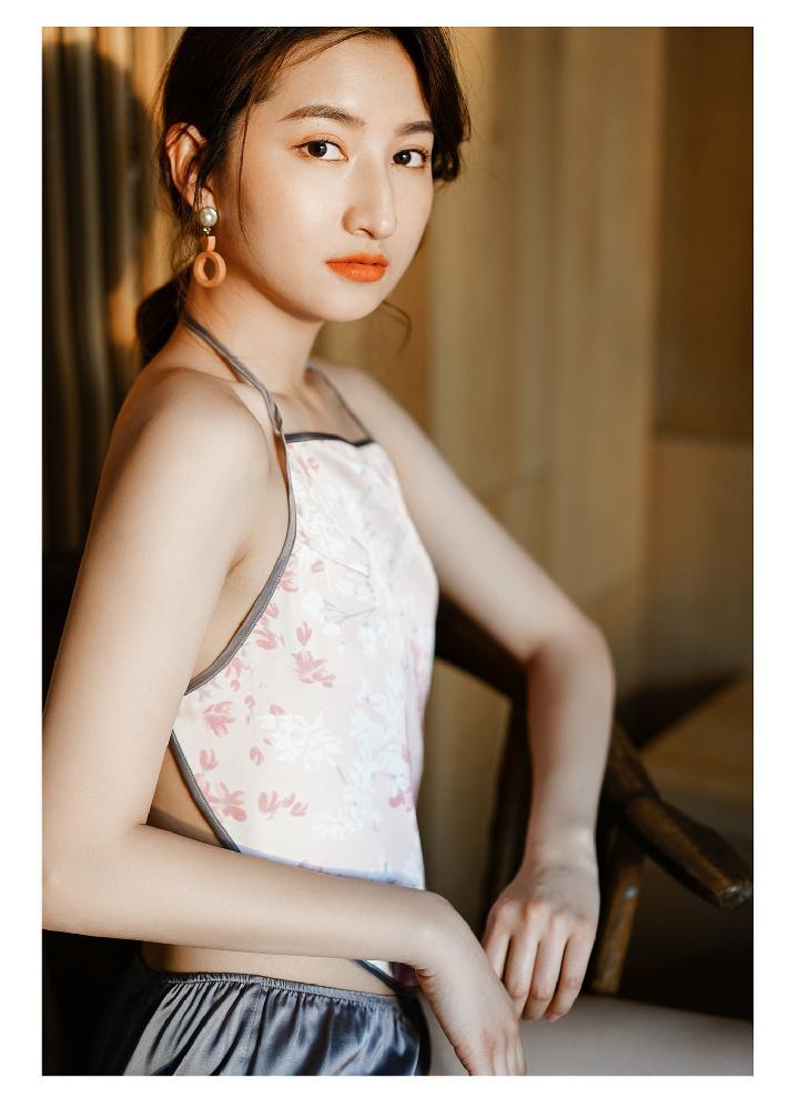 女士内衣可爱露背古典古装性感诱惑火辣汉服系带小肚兜儿2022新款中国