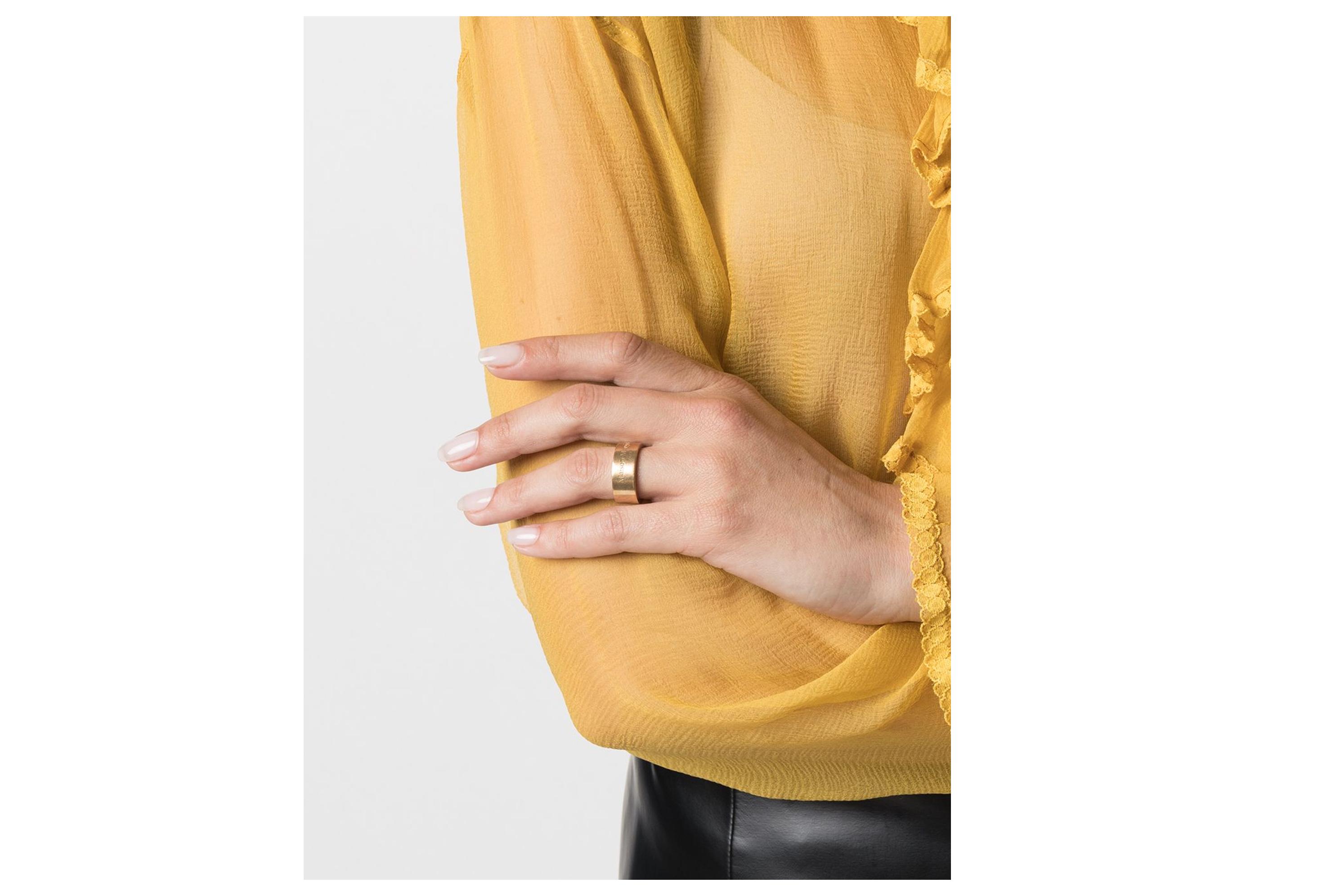 maison margiela 21春夏女士logo压纹戒指 金色 s【图片 价格 品牌