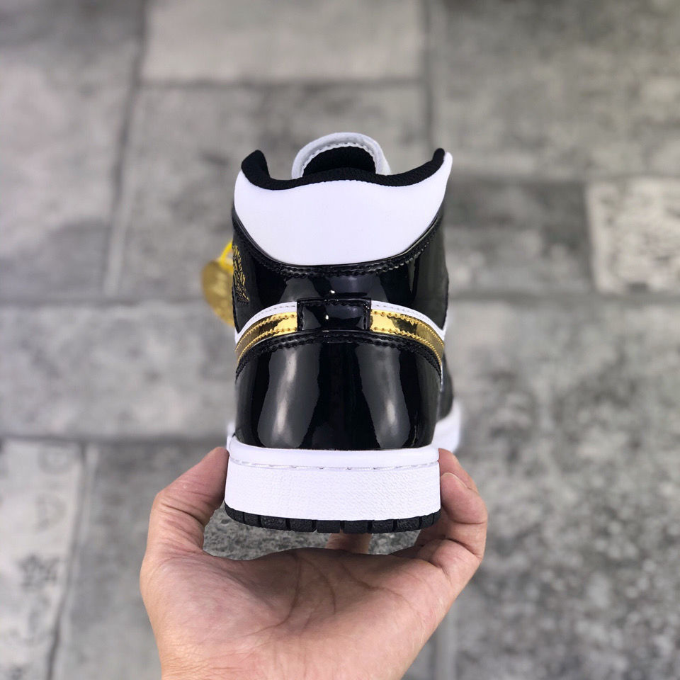 aj纯原级乔1中帮鞋小黑金男鞋潮流女生板鞋校园运动篮球鞋 小黑金 37.