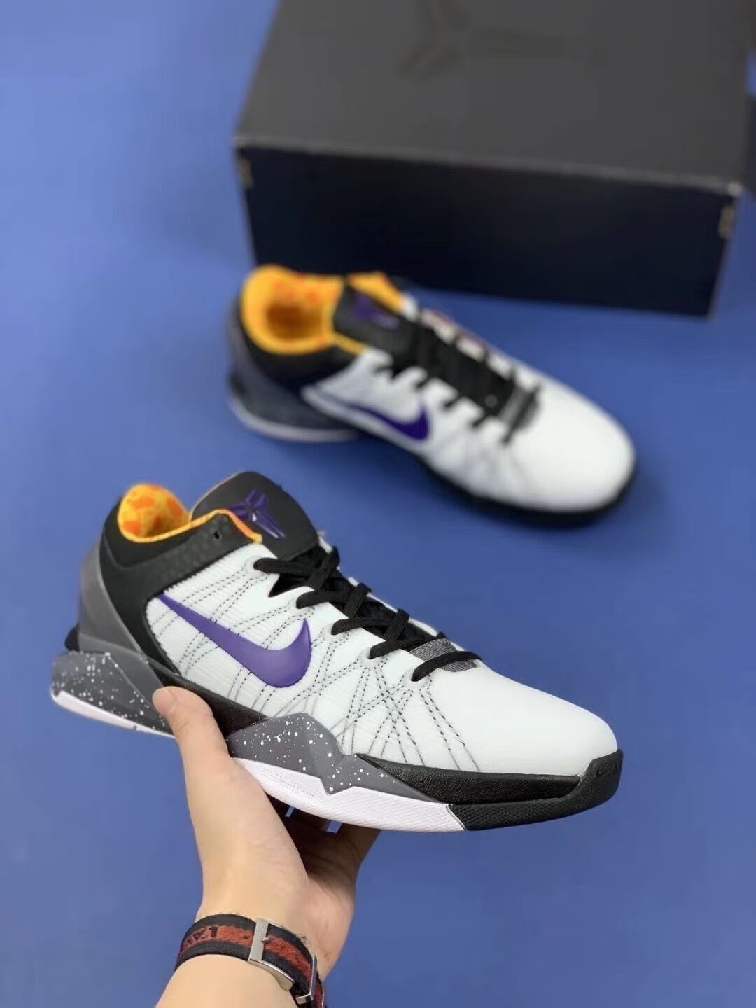莆田纯原款科比7代奥运版篮球鞋黑黄 红白龙黑月kobe6 复活节zk7 zoom