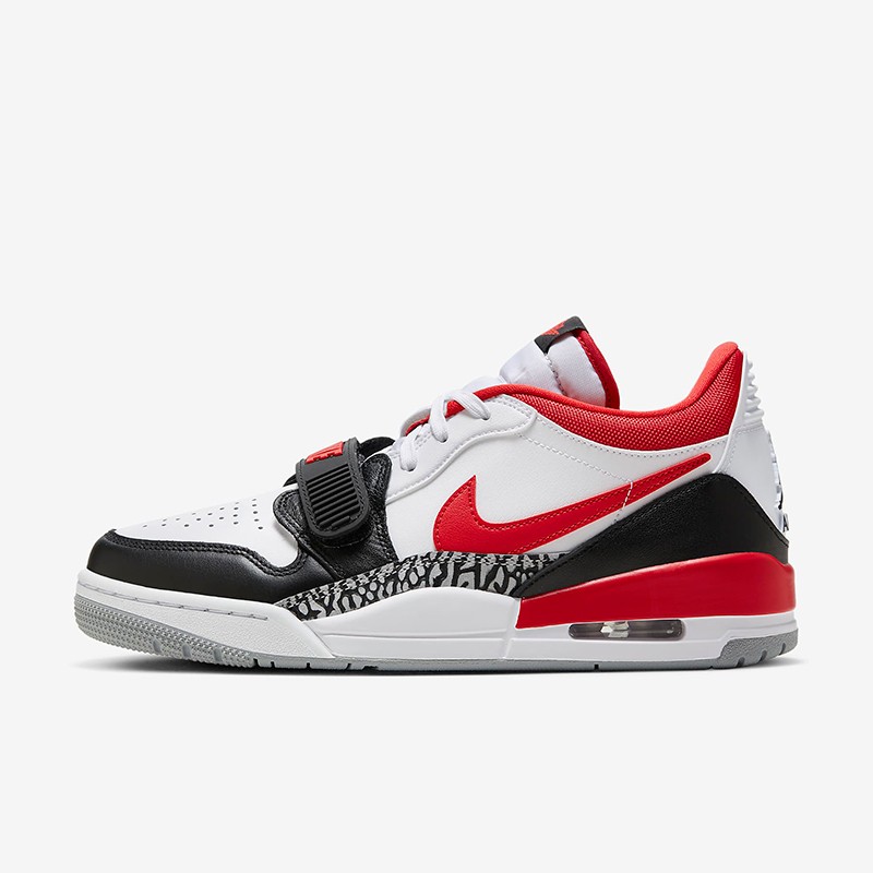 耐克nike air jordan legacy 312 low aj312黑白红芝加哥 44.