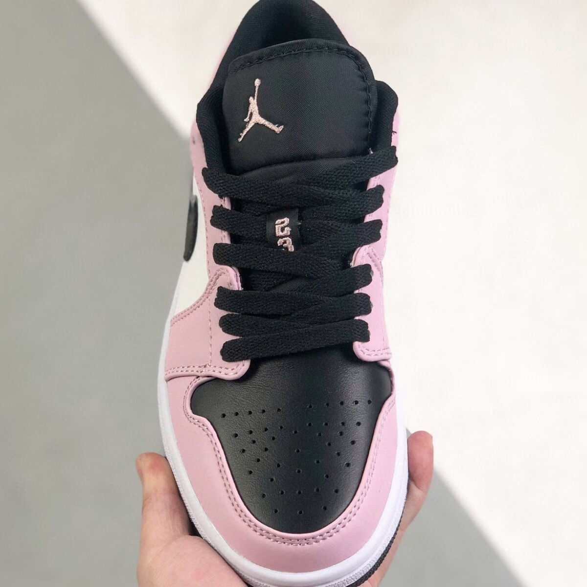 高版本纯原12f1aj mid low 樱花粉女神黑粉脚趾中低帮休闲鞋板鞋潮流