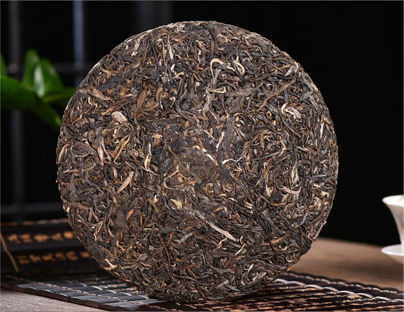 三年陈易武正山普洱生茶紧压茶饼357g生茶中茶旗舰店中粮茶叶357g单饼