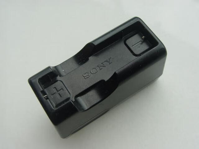 尼销售版口香糖电池充电器bc-7dd(7ht 9hs 8at【图片 价格 品牌 报价