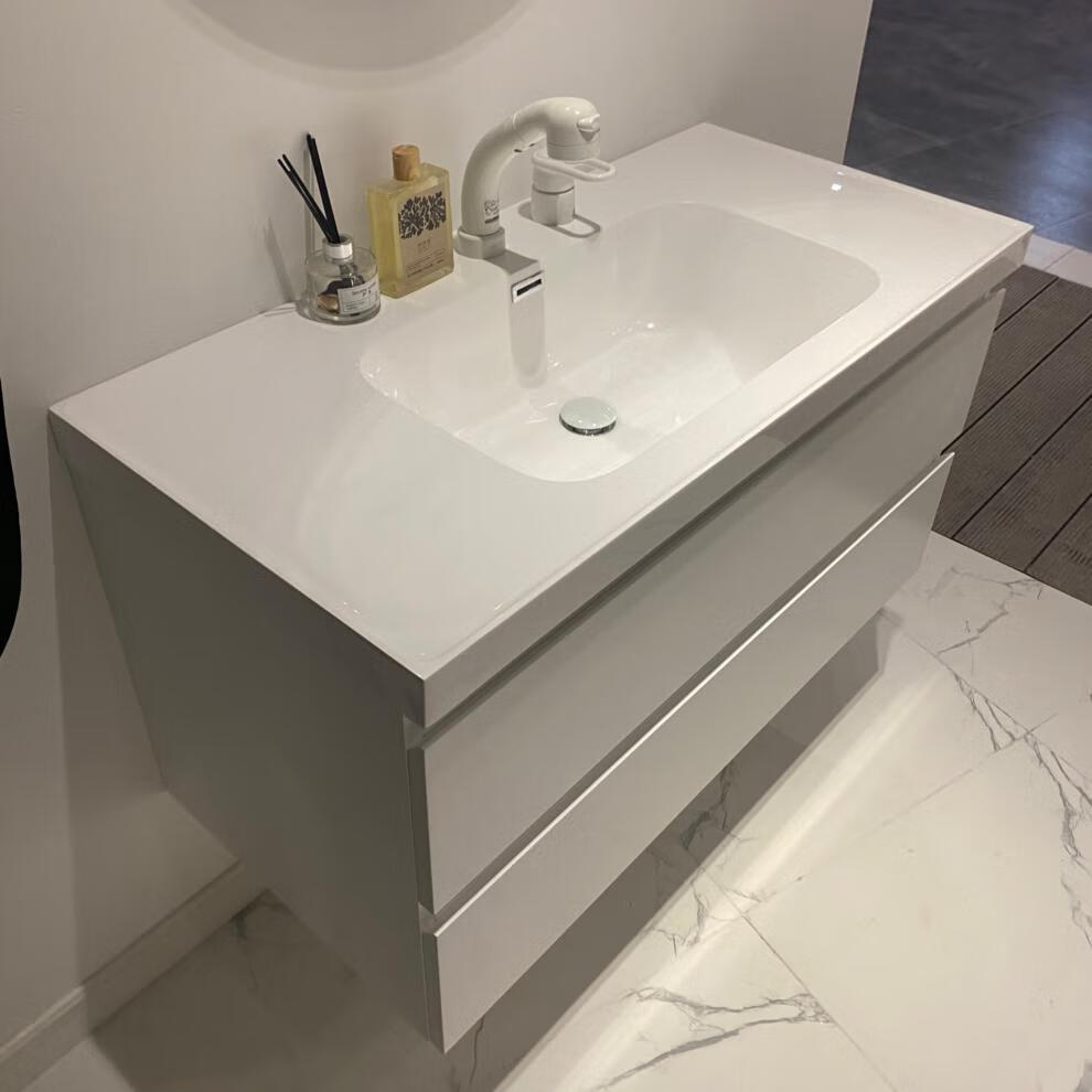 日式简约现代风白色烤漆浴室柜镜柜 四面挡水 主柜dtc木抽 kvk龙头