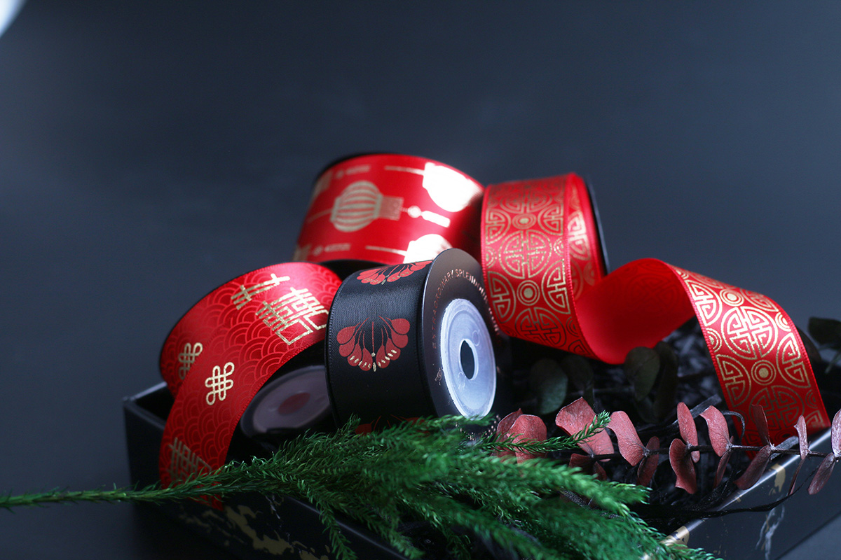 结婚礼物丝带喜字囍婚礼新娘捆绑被子绸带喜庆 红色喜字透明贴纸500个