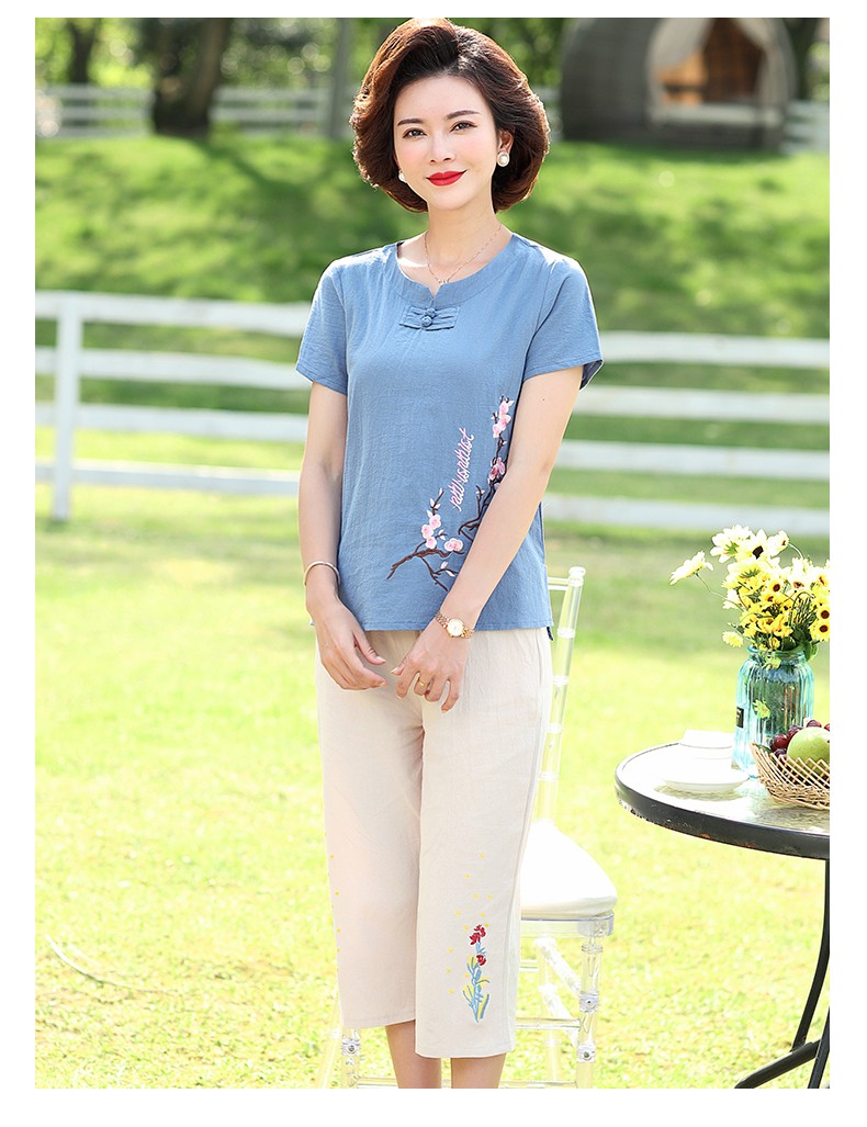 Hengyuanxiang Middle-aged Mom Summer Cotton Embroidered Short Sleeve T-shirt Casual Homewear Cotton Linen Women's Clothing for Middle-aged and Elderly 13