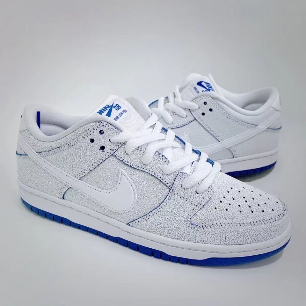 耐克冬季sb 青花瓷男鞋低帮板鞋扣扣乐爆裂纹女鞋休闲情侣运动鞋 青花