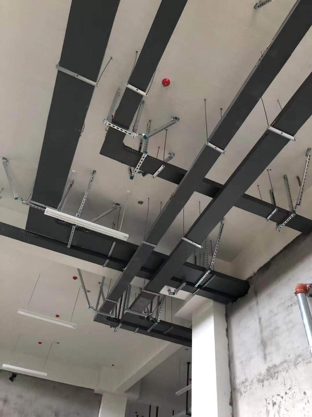 佰辛斯风管抗震支架成套综合水管廊消防管道风管支吊架桥架成品抗震