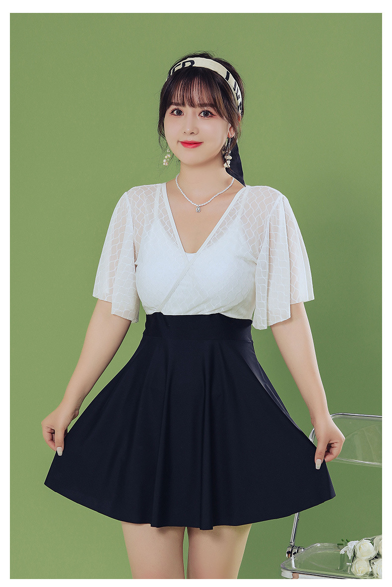 大码泳衣女遮肚200斤胖妹妹加肥加大仙女范游泳衣连体裙式显瘦保守遮