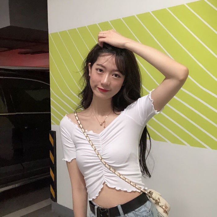 研豆泫雅风彩虹条纹t恤女短袖紧身修身百搭高腰针织网红上衣女潮短款h