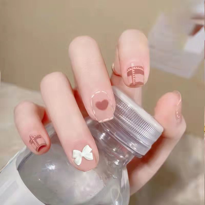 【精选直发】穿戴美甲贴片长短款假指甲贴片可拆卸带钻甲片新款蝴蝶结甲片成品古莎 M060金箔车厘子 24粒极粘果冻胶+胶水+打磨棒